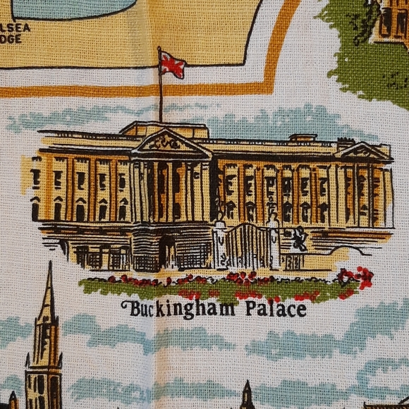 SOLD Linens | London Souvenir Tea Towel - Picture 8 of 11